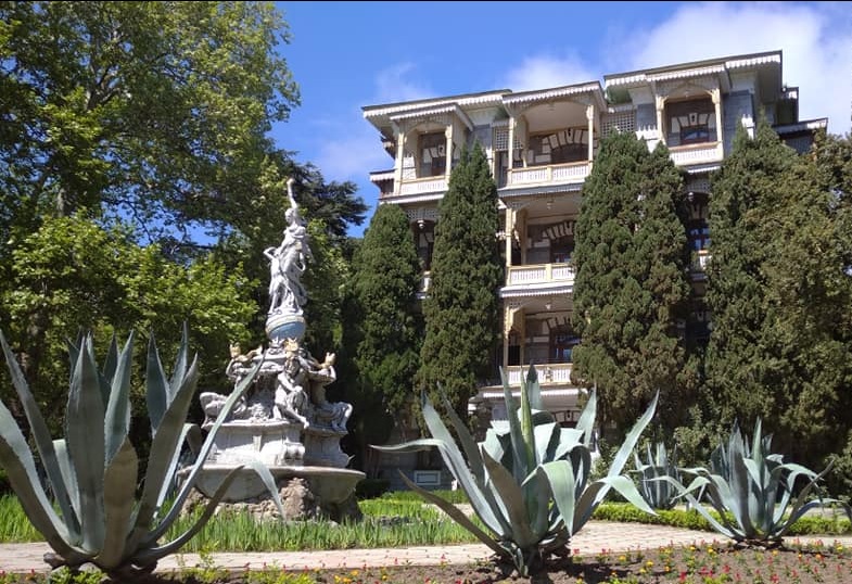 Парк в Гурзуфе в Крыму